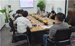 創(chuàng)建學(xué)習(xí)型組織，爭(zhēng)做知識(shí)型主管